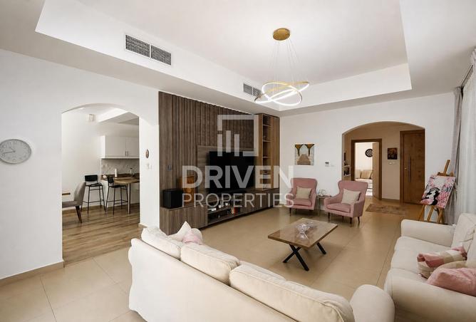 121098386 - Property Image 2