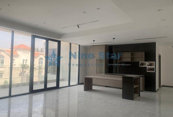 81951375 - Property Image 3