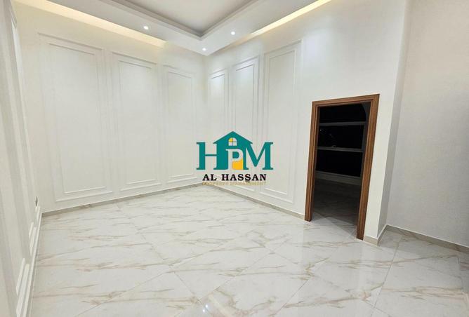 80716997 - Property Image 3