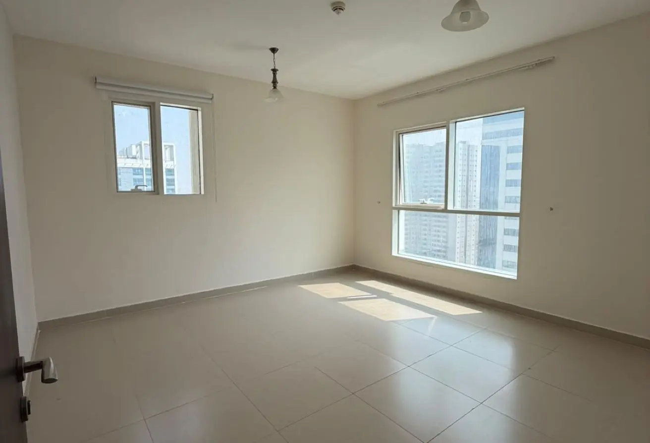 163700911 - Property Main Image