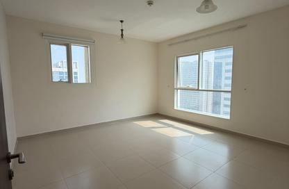Apartment - 1 - 2 for rent in Salam Tower - Al Majaz 1 - Al Majaz - Sharjah