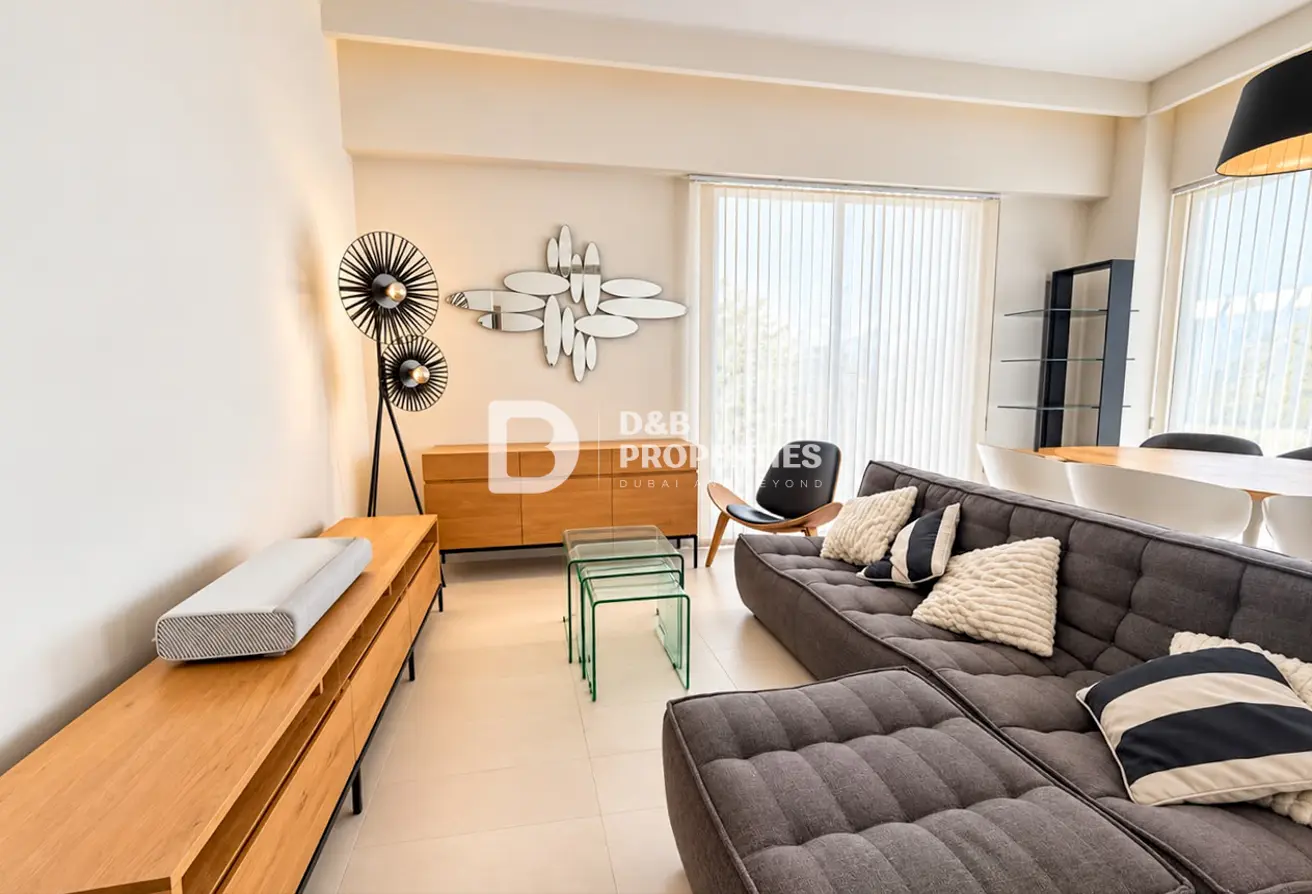 156895989 - Property Main Image