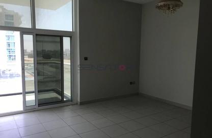 Apartment - 2 Bedrooms - 2 Bathrooms for rent in Glitz 2 - Glitz - Dubai Studio City - Dubai