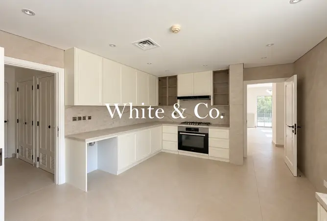 161854438 - Property Image 2