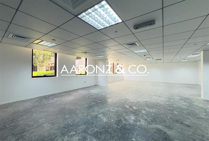 71516381 - Property Image 2