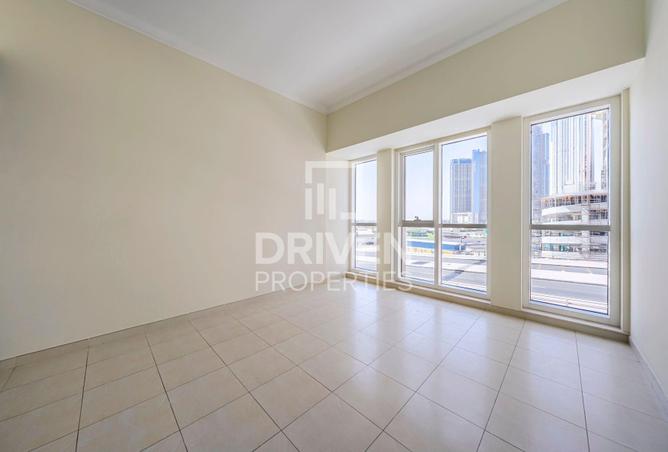 81108187 - Property Image 2