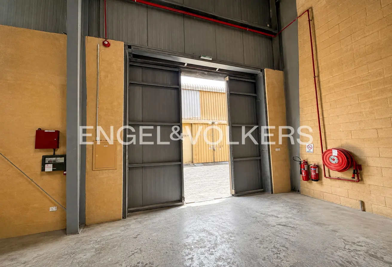 129752900 - Property Main Image