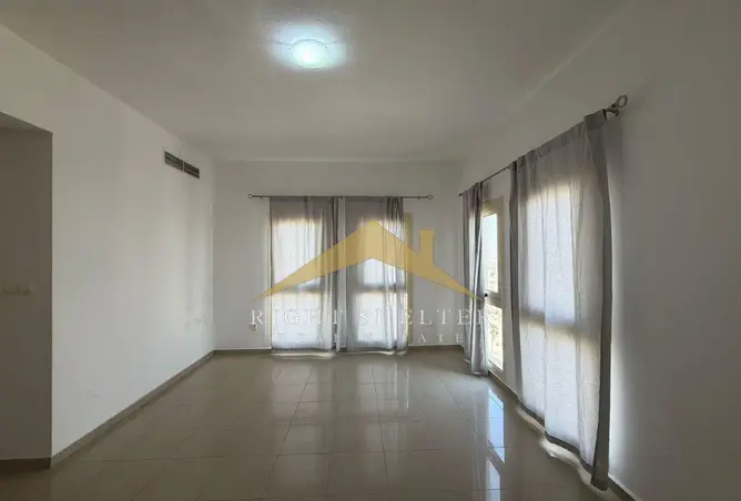 151940202 - Property Image 2