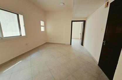 Apartment - 1 - 1 for rent in Fire Station Road - Muwaileh - Sharjah