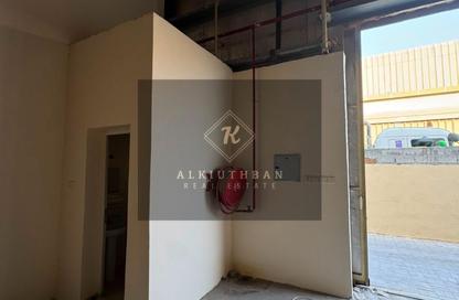Warehouse - Studio - 1 Bathroom for rent in Emirates Industrial City - Sharjah