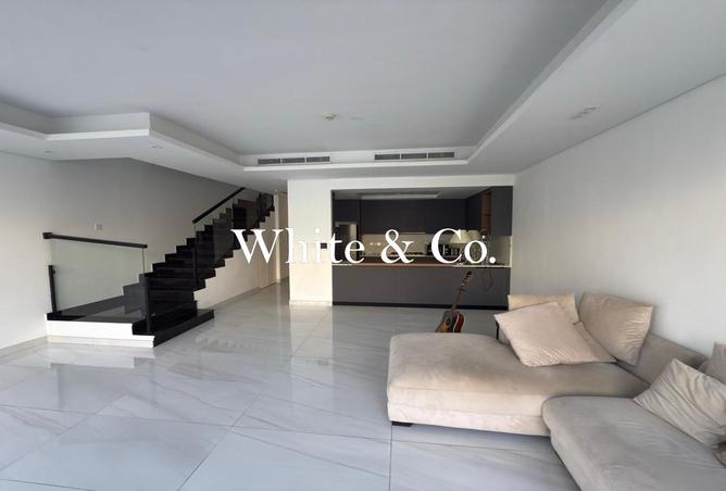 54406674 - Property Main Image