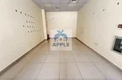 متجر - استوديو للايجار في بناية مويليح 3 - مويلح - الشارقة متجر - استوديو للايجار في بناية مويليح 3 - مويلح - الشارقة