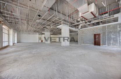 Retail - Studio for rent in Building 47 - Dubai Healthcare City - Bur Dubai - Dubai