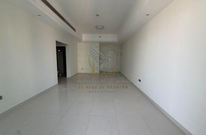 Apartment - 2 - 3 for rent in Al Khan Corniche - Al Khan - Sharjah