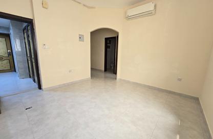 Apartment - 1 - 2 for rent in Fire Station Road - Muwaileh - Sharjah