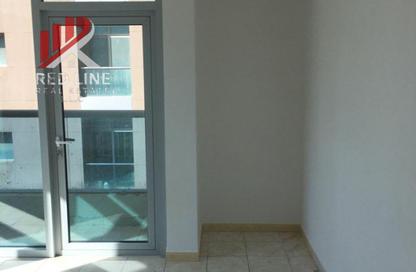 Apartment - 2 Bedrooms - 2 Bathrooms for sale in Al Majaz 3 - Al Majaz - Sharjah