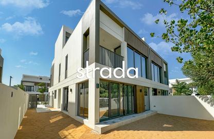 Villa - 4 - 5 for sale in Aura 1 - Aura - Tilal Al Ghaf - Dubai Villa - 4 - 5 for sale in Aura 1 - Aura - Tilal Al Ghaf - Dubai