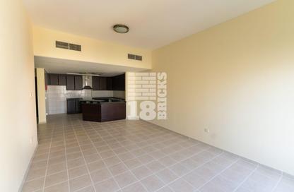 Apartment - 2 Bedrooms - 3 Bathrooms for sale in Building 153 - Contemporary Cluster - Discovery Gardens - Dubai