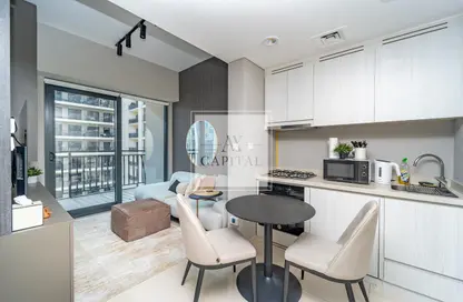 شقة - غرفة نوم - 1 حمام للايجار في برج زادا - الخليج التجاري - دبي