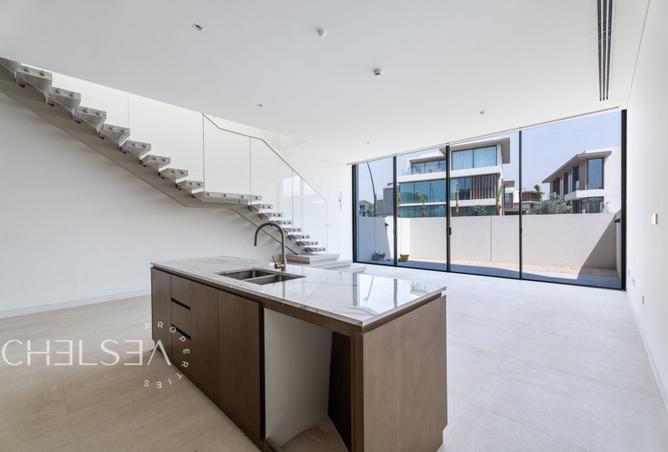 78202569 - Property Image 3