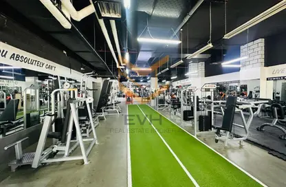 Shop - Studio - 2 Bathrooms for rent in MAG 214 - JLT Cluster R - Jumeirah Lake Towers - Dubai