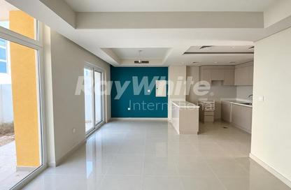 Townhouse - 3 - 3 for rent in Aquilegia - Damac Hills 2 - Dubai
