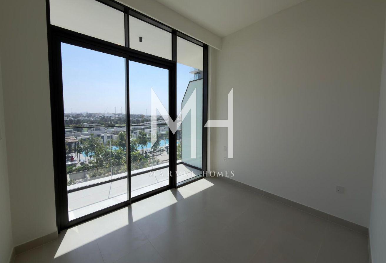 Brand New | Spacious | Pool and Golf Course View photo 5