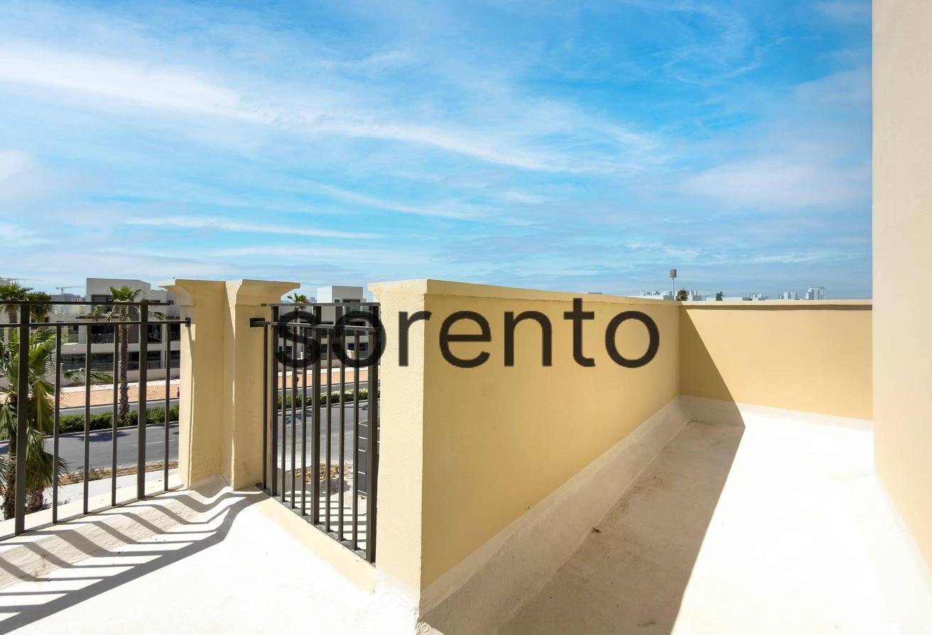 Single Row | 5 Bed Townhouse | End Unit photo 27
