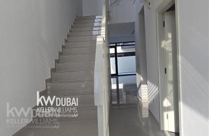 تاون هاوس - 3 - 4 للإيجار في فلورا - داماك هيلز - دبي تاون هاوس - 3 - 4 للإيجار في فلورا - داماك هيلز - دبي