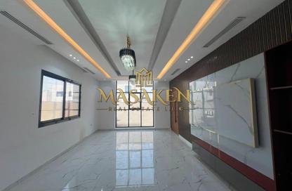 Villa - 5 Bedrooms - 7 Bathrooms for rent in Al Amira Village - Al Yasmeen - Ajman