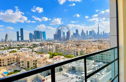 Apartment - 3 - 4 for rent in Al Hudaiba Mall - Al Hudaiba - Bur Dubai - Dubai