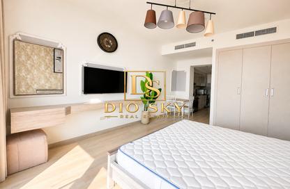 Apartment - Studio - 1 for rent in Bloom Towers B - Bloom Towers - District 10 - Jumeirah Village Circle - Dubai