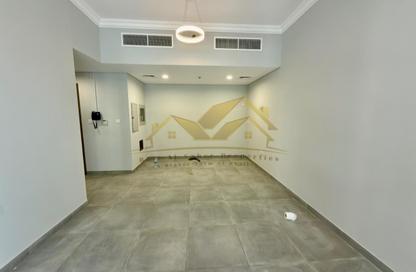 Apartment - 2 Bedrooms - 3 Bathrooms for rent in Jumeirah Garden City - Al Satwa - Dubai