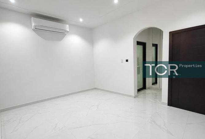 101709725 - Property Image 2