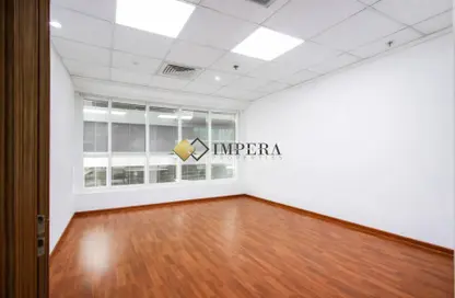 Office Space - Studio - 1 Bathroom for rent in Millennium Executive Tower - Sheikh Zayed Road - Dubai