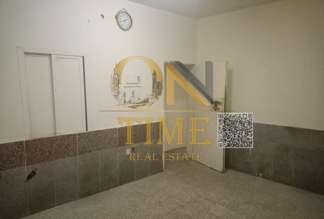 62888085 - Property Main Image