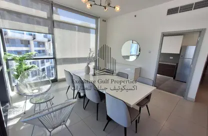 شقة - 2 غرف نوم - 3 حمامات للايجار في شارع الكورنيش - أبوظبي