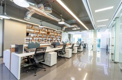 Office Space - Studio for sale in Bay Square Building 2 - Bay Square - Business Bay - Dubai