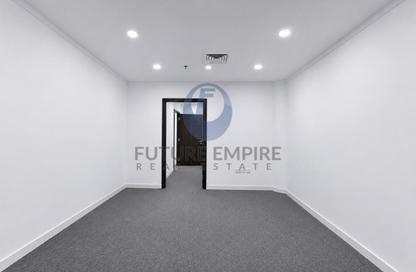 Retail - Studio - 1 Bathroom for rent in Pyramid Centre - Oud Metha - Bur Dubai - Dubai