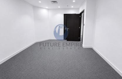 Retail - Studio - 1 Bathroom for rent in Pyramid Centre - Oud Metha - Bur Dubai - Dubai