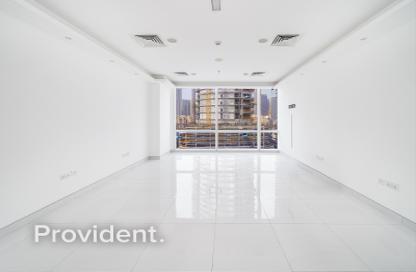 Office Space - Studio - 1 for rent in Tamani Art Tower - Business Bay - Dubai