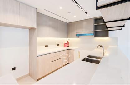 Townhouse - 3 - 4 for rent in Aura Gardens - Tilal Al Ghaf - Dubai