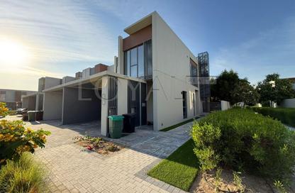 Townhouse - 4 - 5 for rent in Cherrywoods P1 - Cherrywoods - Dubai