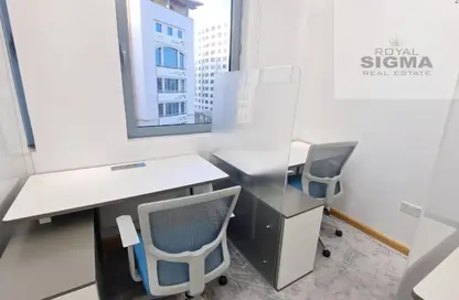 مكتب - غرفة نوم - 1 حمام للايجار في كورنيش ديرة - ديرة - دبي