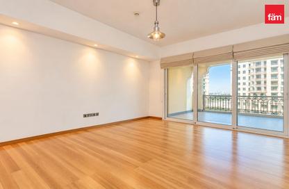 Apartment - 2 - 3 for rent in Marina Residences 2 - Marina Residences - Palm Jumeirah - Dubai Apartment - 2 - 3 for rent in Marina Residences 2 - Marina Residences - Palm Jumeirah - Dubai