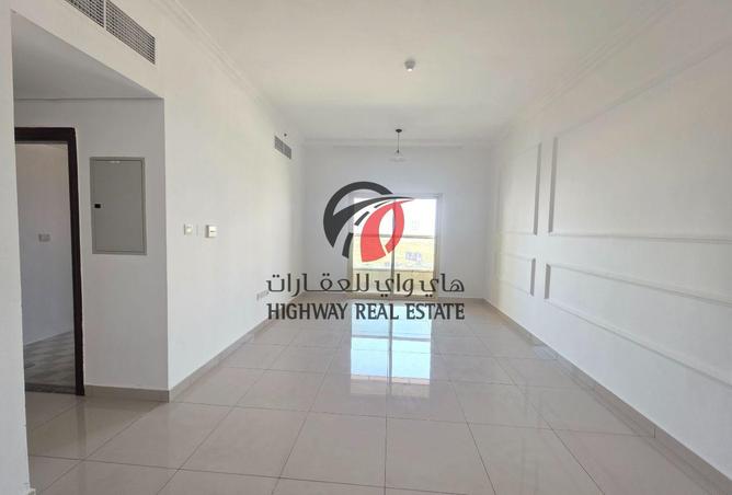 2Oes7L18SEy - Property Main Image