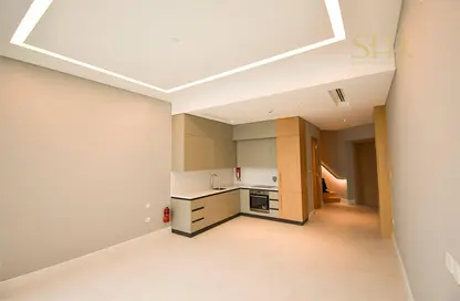 شقة - غرفة نوم - 2 حمامات للايجار في فندق ومساكن إس إل إس دبي - الخليج التجاري - دبي