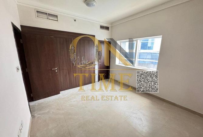 81108973 - Property Image 2