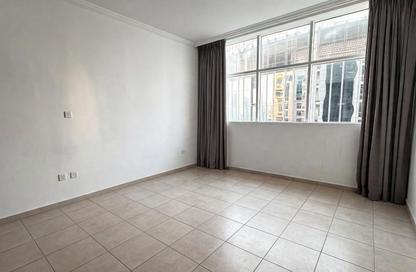 Apartment - 1 Bedroom - 2 Bathrooms for rent in Burj Al Nujoom - Downtown Dubai - Dubai