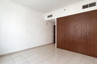 Apartment - 1 Bedroom - 2 Bathrooms for rent in Burj Al Nujoom - Downtown Dubai - Dubai